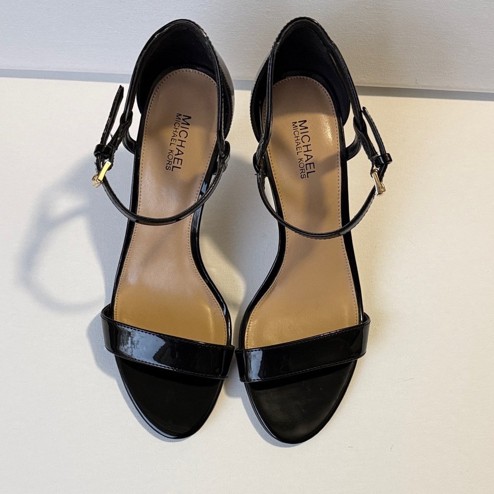 Michael Kors Black Patent Heels size 7 - Picture 2 of 16